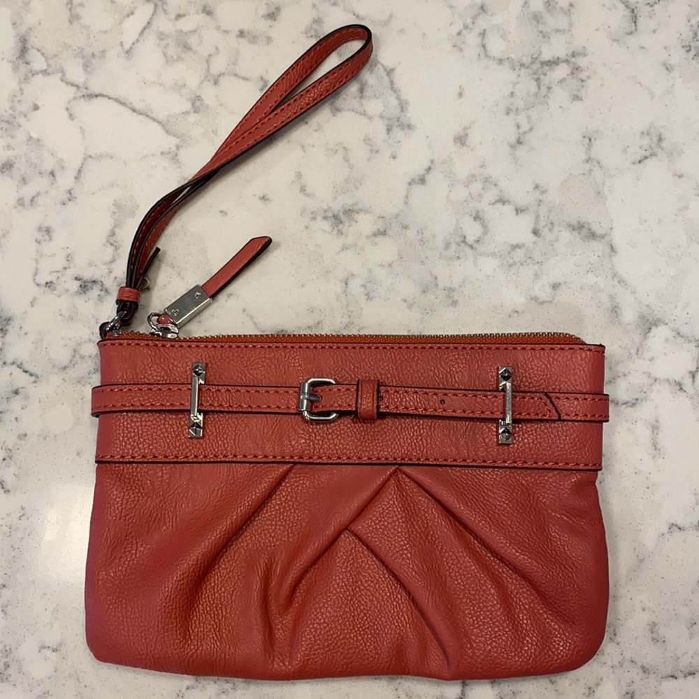 Simply Vera Coral Pink Wristlet